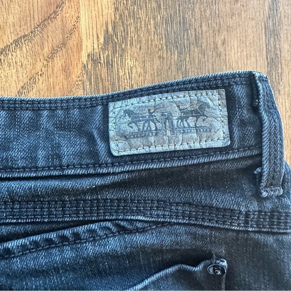 Levi’s Flatter & Flaunt Skinny Leg Black Denim Jeans Size 12 - Picture 14 of 15